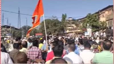 Dapoli : कोरोना नियमांची पायमल्ली केल्याप्रकरणी नवनिर्वाचित आठ नगरसेवकांवर गुन्हे दाखल