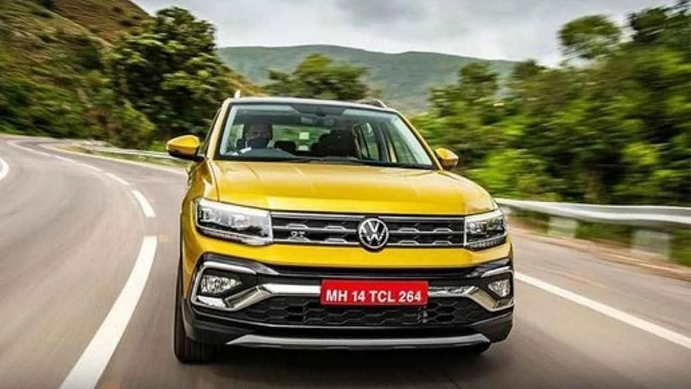 प्रतीक्षा संपली! Volkswagen Tiguan ची डिलीव्हरी सुरु, जाणून घ्या किंमत आणि फीचर्स