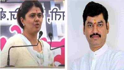 धनंजय मुंडेंनी डॉ. बाबासाहेब आंबेडकरांचा अपमान केला, खोटी अॅट्रॉसिटी लावली, पंकजा मुंडेंचा घणाघात!