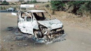 Nashik | महिला वैद्यकीय अधिकारी कारमध्ये जळून खाक; कोळसा झालेली सापडली हाडे, घातपात की अपघात?