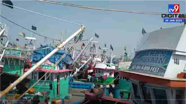 रत्नागिरीत पर्सेसीन मच्छिमार आक्रमक, नवीन कायद्याला मच्छिमारांचा विरोध