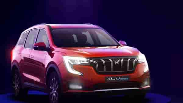 कार प्रेमींसाठी GOOD NEWS, महिंद्राकडून या SUV मॉडेल्सवर मोठा डिस्काऊंट जाहीर