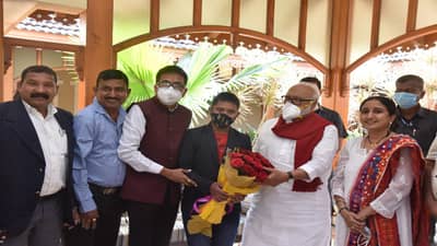 Chhagan Bhujbal : राष्ट्रीय बाल पुरस्कारार्थी स्वयंम पाटीलचं मंत्री छगन भुजबळ यांच्याकडून अभिनंदन