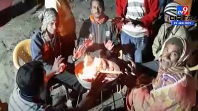 शेतकरी, भाजी विक्रेत्यांसाठी सामाजिक कार्यकर्त्यांसाठी बाजारापेठेत पेटवल्या शेकोटी