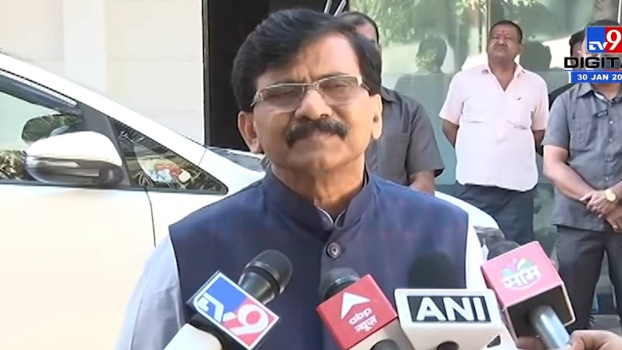 VIDEO: खरा हिंदुत्ववादी असता तर गांधी नव्हे जिनांवर गोळी झाडली असती: संजय राऊत VIDEO: खरा हिंदुत्ववादी असता तर गांधी नव्हे जिनांवर गोळी झाडली असती: संजय राऊत