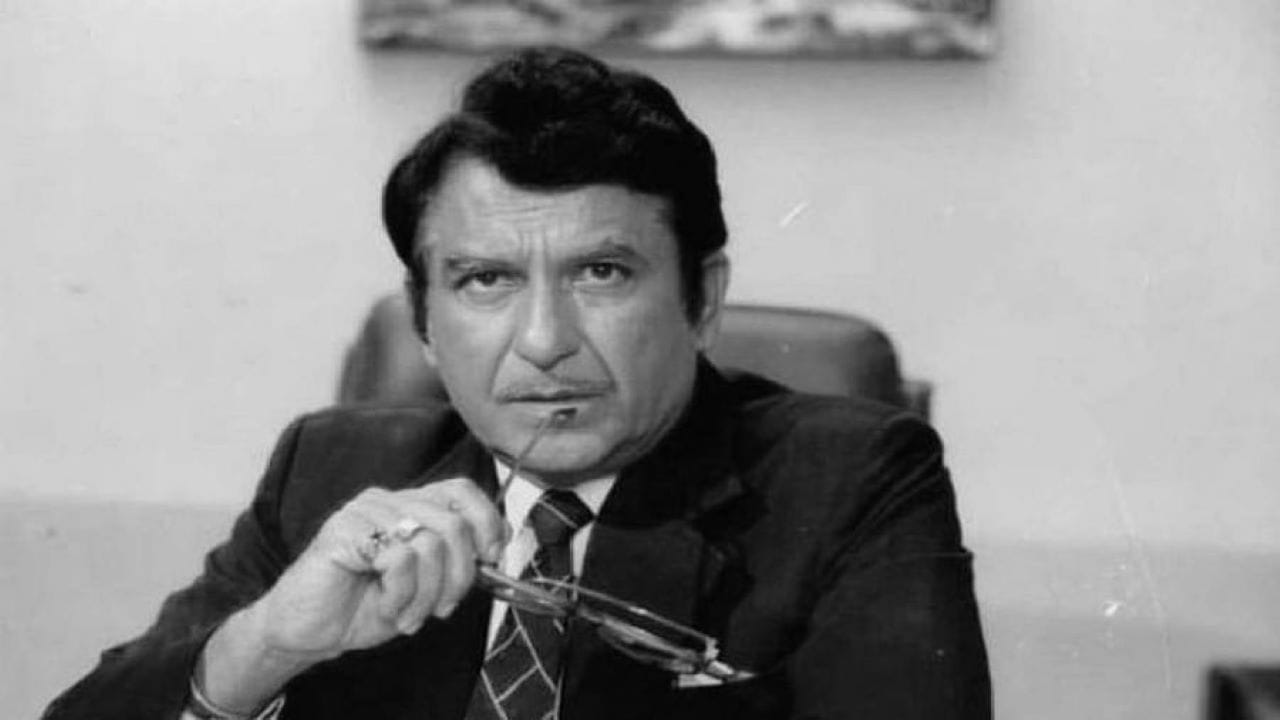 Ramesh Deo Death Live updates : ज्येष्ठ अभिनेते रमेश देव अनंतात विलीन, सिनेनगरी शोकसागरात Ramesh Deo Death Live updates : ज्येष्ठ अभिनेते रमेश देव अनंतात विलीन, सिनेनगरी शोकसागरात