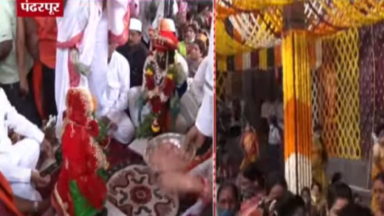 या सोहळ्यासाठी 36 प्रकारच्या सात टन फुलांची आकर्षक अशी सजावट आज मंदिरात करण्यात आले आहे. ही सजावट पुणे येथील श्री विठ्ठल भक्त भारत भुजबळ यांनी केली आहे.