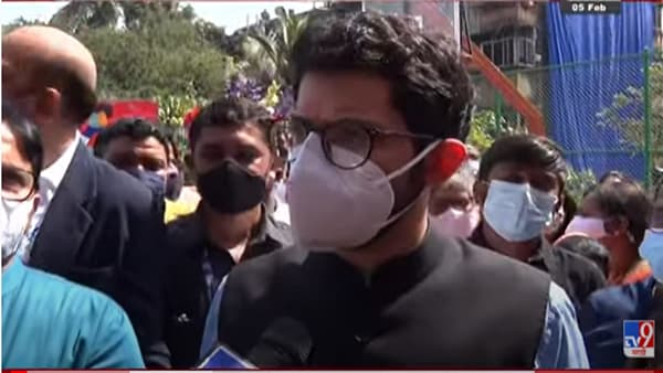कॉमेडीचं टीव्हीवर सोडू, राजकिय सामाजिक काम करत राहू; अमृता फडणवीसांच्या वक्तव्यावर आदित्य ठाकरेंची प्रतिक्रिया