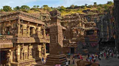 Aurangabad | कळसापासून पायापर्यंत कोरीव काम, जगप्रसिद्ध वेरुळ लेणी, सौंदर्य पाहण्यासाठी डोंगरावर रस्ता बांधणार