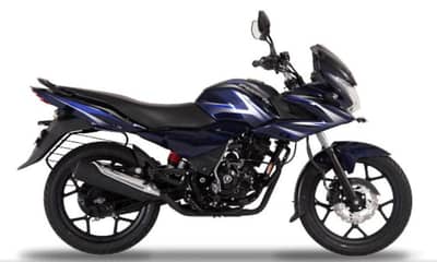 Bajaj Discover 150 अर्ध्या किंमतीत खरेदीची संधी, जाणून घ्या कुठे मिळतेय ऑफर