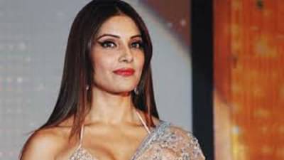 या चित्रपटांमुळे घडलं बिपाशा करिअर, अजनबी चित्रपटातली ही खलनायिकेची भूमिका चाहत्यांच्या पसंतीला