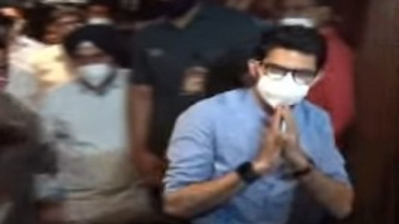 Nagpur Pollution | नांदगाव येथील राखेचे प्रदूषण कमी होणार काय?; आदित्य ठाकरेंनी बोलावली बैठक, टि्वटवरून दिली माहिती Nagpur Pollution | नांदगाव येथील राखेचे प्रदूषण कमी होणार काय?; आदित्य ठाकरेंनी बोलावली बैठक, टि्वटवरून दिली माहिती
