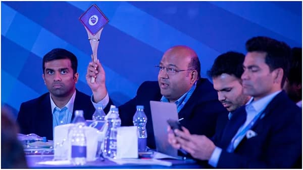 IPL 2022 Auction: लिलावापूर्वी दिल्ली कॅपिटल्सने निवडले 7 खेळाडू, मोठी बोली लावण्याची तयारी?