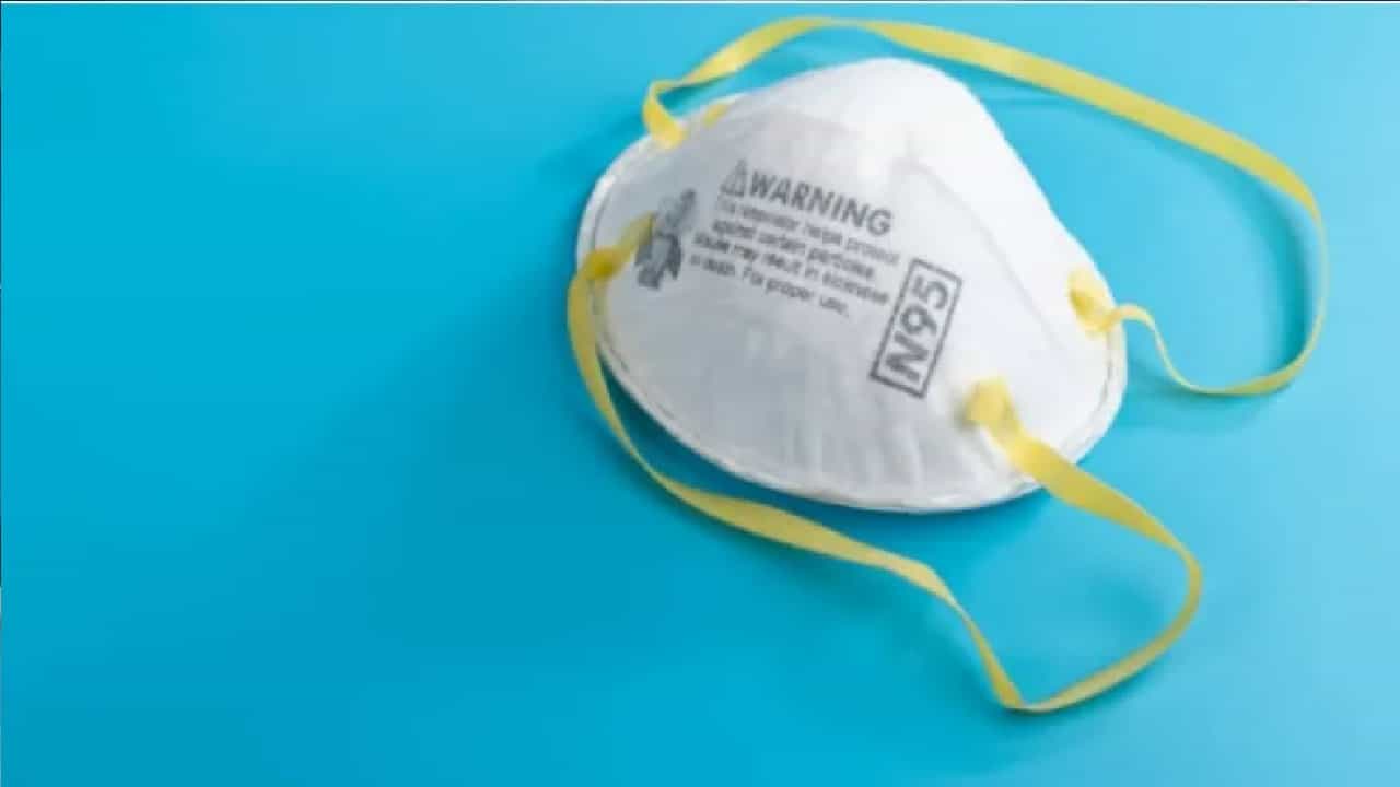 आता कोरोनाला संपवायचं असेल तर मास्क मुक्त होऊनच जगावं लागेल कारण...