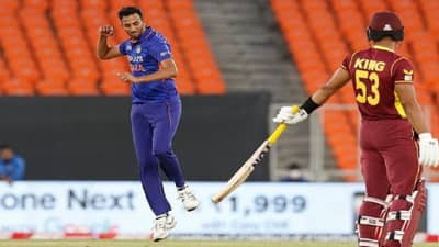 Prasidh krishna IPL Auction 2022: वेस्ट इंडिज विरुद्ध जबरदस्त गोलंदाजीने झाला प्रसिद्ध, मिळाले 10 कोटी