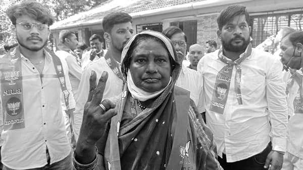 Nashik | नगरसेवकांच्या सहलीत नगरसेविकेचा मृत्यू; सुरगाणा येथे नगराध्यक्षपदाच्या निवडणुकीपूर्वीच घाला