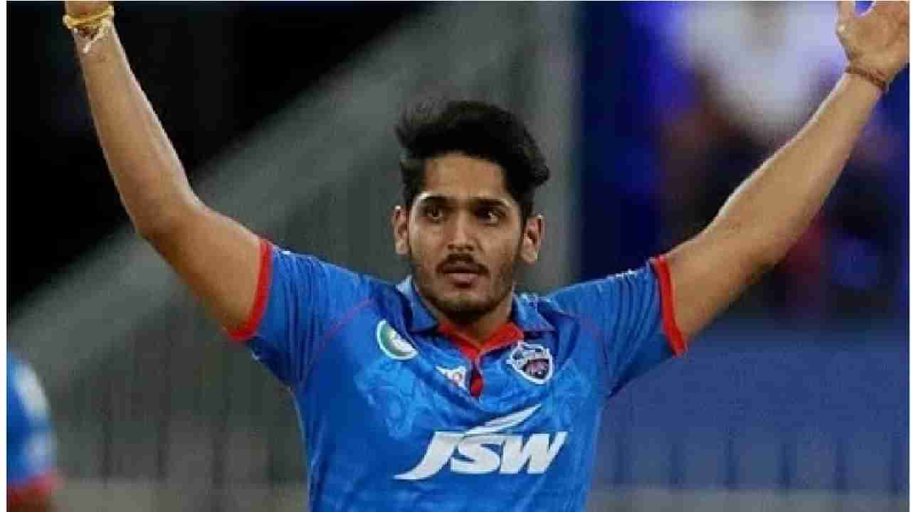 Tushar Deshpande IPL 2022 Auction: धोनीच्या टीममधून खेळणारा मराठी मुलगा तुषार देशपांडे कोण आहे?