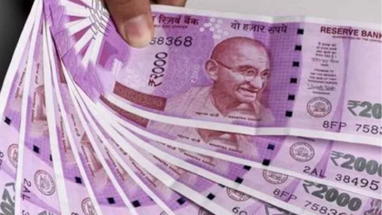 Inflation: सर्वसामान्यांना महागाईचा आणखी एक झटका; पुढील महिन्यात एसी, फ्रीजचे दर देखील वाढणार?