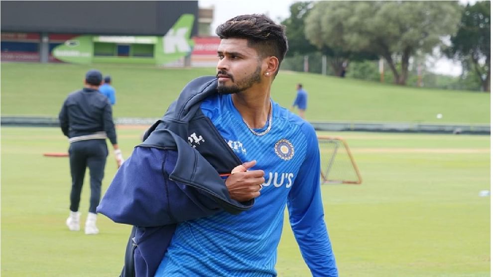 IPL 2022, Shreyas Iyer Lifestyle: आयपीएल 2022 चं मेगा ऑक्शन संपल्यानंतर आता स्पर्धेची तयारी सुरु झाली आहे. मेगा ऑक्शनमध्ये कोलकाता नाइट रायडर्सने मधल्याफळीतील फलंदाज श्रेयस अय्यरला 12.25 कोटी रुपयांना विकत घेतलं. 