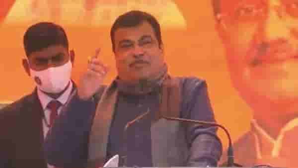 प्रयागराजमध्ये हवेतून उडणारी बस आणणार, जो मैं कहता हूं, वह करके दिखाता हूं: गडकरी