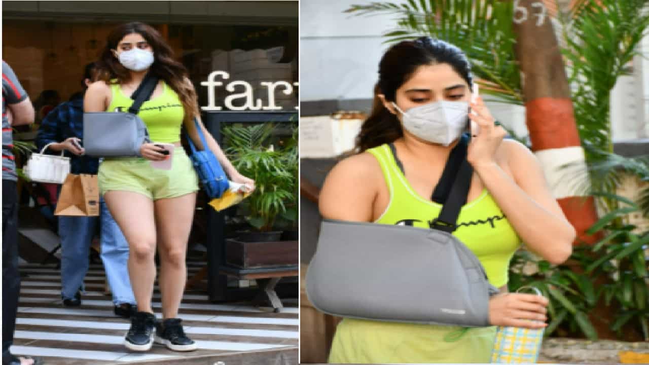 बॉलीवूडमधील सोशल मीडियामुळे नेहमीच चर्चेत राहणारी जान्हवी आपल्या वेगळ्या आणि हटके लूकसाठी चाहत्यांमध्ये ती प्रसिद्ध आहे. नुकताच ती बांद्र्यातील एका ठिकाणी दिसून आली.