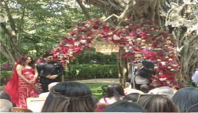 फरहान अख्तर आणि शिबानी दांडेकर विवाहबद्ध, लग्नाला सेलिब्रिटींची हजेरी