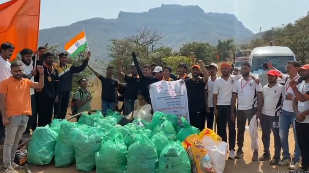 Pune| पुणे जिल्हाधिकाऱ्यांचा उपक्रम शिवजयंतीनंतर राजगड आणि तोरणा चकाचक ; पन्नास पोती प्लास्टिक कचरा केला गोळा