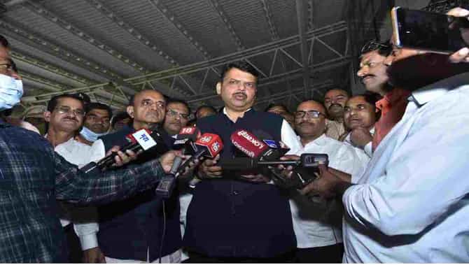 औरंगाबादेत आम्ही पाणी योजना आणली, शिवसेनेने तीदेखील पूर्ण होऊ दिली नाही, देवेंद्र फडणवीसांचा घणाघात