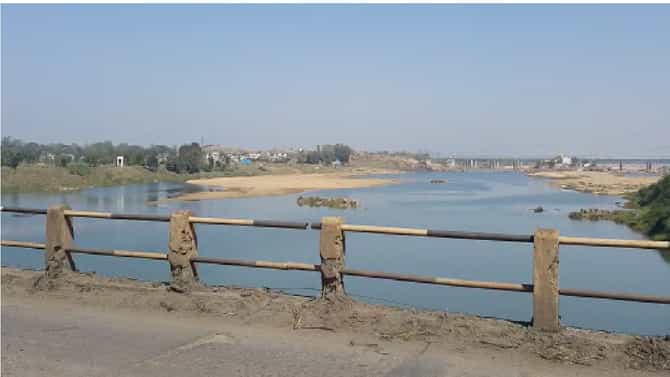 माय लास्ट लोकेशन इज..., व्हॉट्सअॅपवर स्टेटस, पुलावर सायकल, भंडाऱ्यात ITI च्या विद्यार्थ्याचं टोकाचं पाऊल?