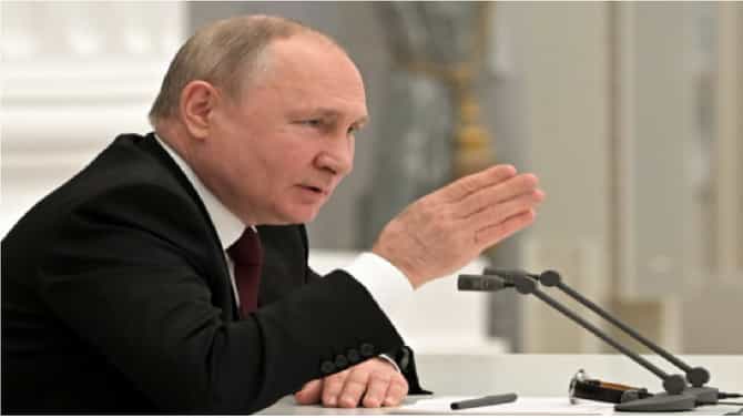 Russia-Ukraine Conflict: पुतीनचा एक घाव आणि यूक्रेनचे तीन तुकडे, अमेरीका, नाटोला दातखिळी