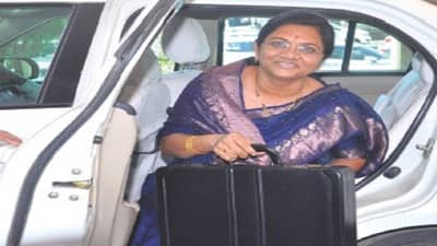 नागपूर जिल्हा परिषदेचा अर्थसंकल्प सादर, कसा येणार आणि जाणार मिनी मंत्रालयाचा पैसा?