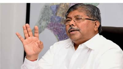 उत्तर प्रदेशात 7 मार्च रोजी मतदान झाल्यानंतर महाराष्ट्रात भूकंप?; चंद्रकांत पाटलांचा अंदाज काय?