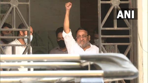 tv9 Explainer: नवाब मलिकांचं D कनेक्शन? दाऊदची बहिण ते नवाब मलिकांच्या दोन मुली, ईडीचं जाळं समजून घ्या !
