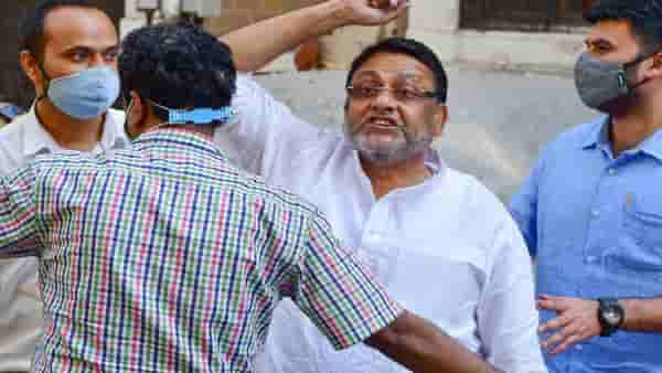 नवाब मलिकांना मंत्रिमंडळातून काढण्याचा ठाकरी बाणा मुख्यमंत्री दाखवणार का? भाजप प्रवक्त्यांचा खोचक सवाल