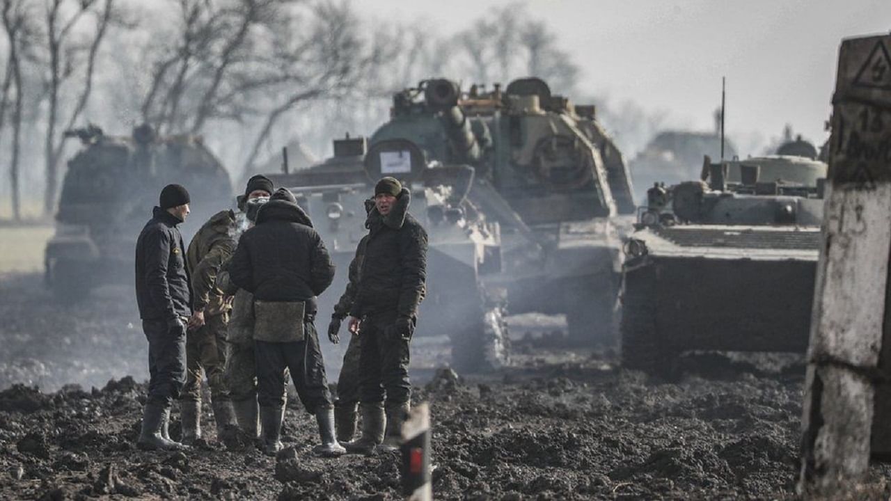 Russia Ukraine Crisis: युक्रेनच्या 10 शहरांवरती रशियाचा बॉम्ब हल्ला, 300 लोकांचा मृत्यू
