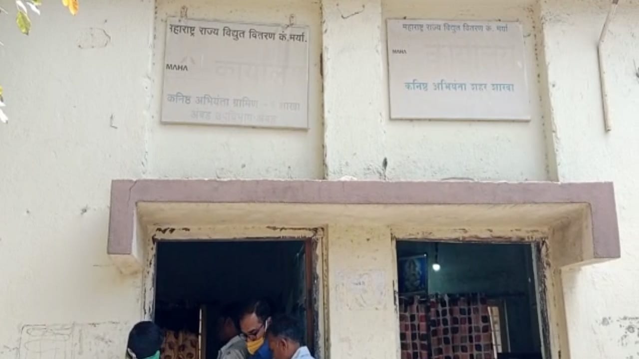 कोरोनाच्या काळात अनेकांनी आपला उदरनिर्वाह शेतीवरती केला. तसेच अनेकांचे जॉब गेल्याने अनेकांनी शेतीची कास धरली असल्याचे आपल्याला पाहायला मिळाले.