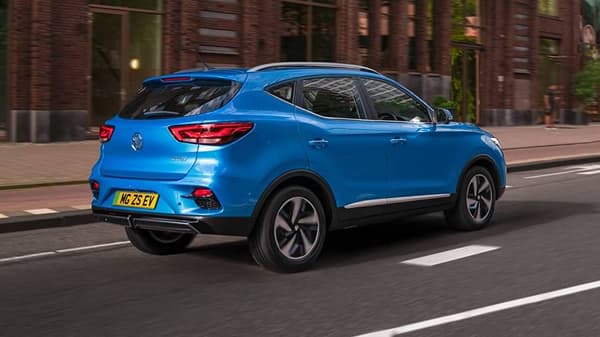 मोठी ड्रायव्हिंग रेंज, शानदार लुकसह 2022 MG ZS EV लाँचिंगसाठी सज्ज, बुकिंग्स सुरु