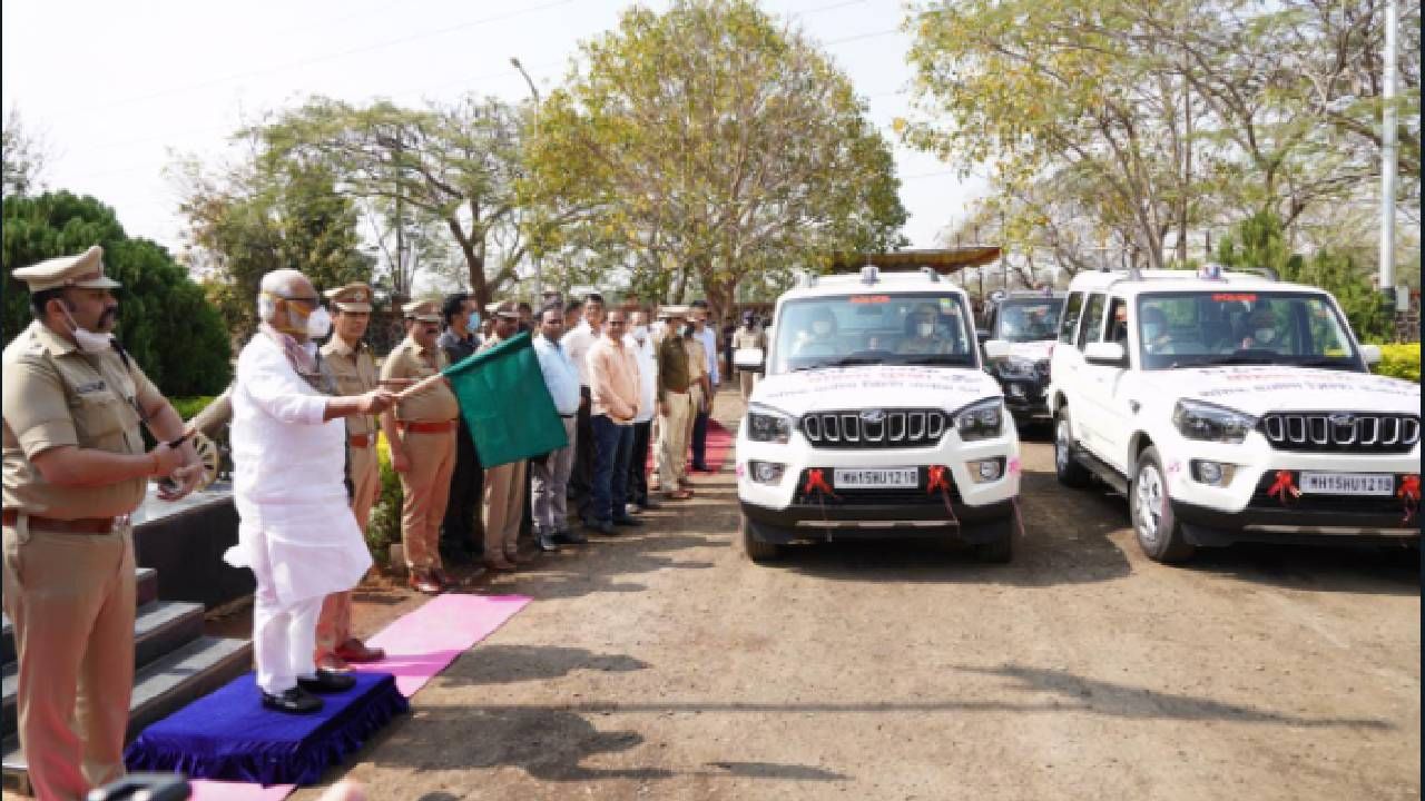 नाशिक पोलीस झाले आणखी वेगवान, ताफ्यात आली 103 नवी वाहनं