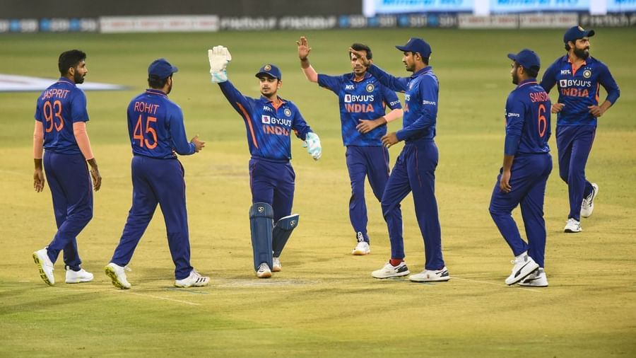 IND vs SL, 2nd T20 : श्रीलंकेचं 184 धावांच लक्ष्य सहज पार केलं, भारताची मालिकेत 2-0 विजयी आघाडी