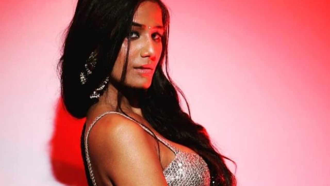 Poonam Pandey | पूनम पांडेचे सनसनाटी आरोप ईगोमुळे, पती सॅम बॉम्बेच्या आरोपांनी खळबळ