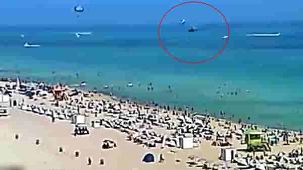 Viral video : ...अन् समुद्रात कोसळलं Helicopter! पाहा, Miami beachवरचा हा थरार