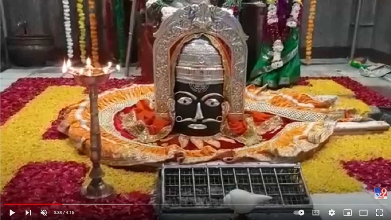 महाशिवरात्रीनिमित्त बीडच्या परळी येथील प्रभू वैद्यनाथाचे मंदिर सज्ज