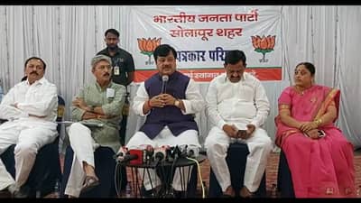 उद्धव ठाकरेंना सत्ता जाण्याची भीती म्हणूनच राष्ट्रवादीच्या मंत्र्यांचा राजीनामा घेत नाहीत; दरेकरांचा हल्लाबोल