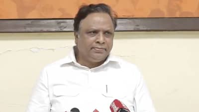 तर उद्धव ठाकरेंना शंभर टक्के पाठिंबा देऊ; आशिष शेलार यांच्याकडून मलिकांच्या हकालपट्टीची मागणी