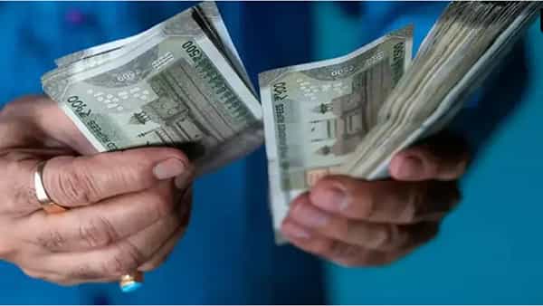 Income Tax : ‘या’ 5 रोखीच्या व्यवहारांवरून मिळू शकते आयकर विभागाची नोटीस, व्यवहार काळजीपूर्वक करा!