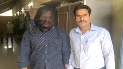 परदेशी महिलेचा ट्रेनमध्ये विनयभंग, सोशल मीडियावर तीन वर्षांचा शोध, आरोपी जवान कल्याणमध्ये जेरबंद