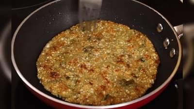 महाशिवरात्रीनिमित्त खमंग आणि खुसखुशीत अशा साबुदाण्याच्या या पदार्थाचा Video झालाय Viral