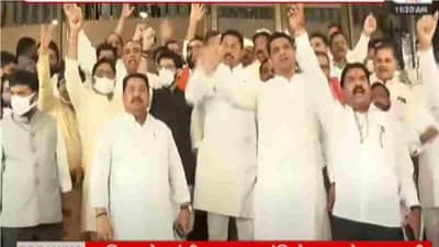 राज्यपाल हटाव, महाराष्ट्र बचाव, आदित्य ठाकरे, पटोले, वडेट्टीवारांच्या नेतृत्वात सत्ताधाऱ्यांची कुरघोडी