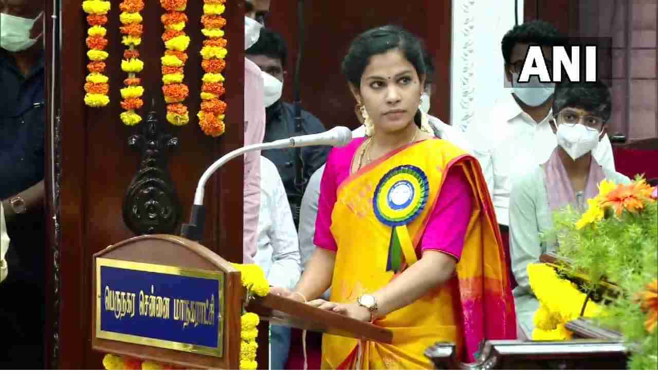 Chennai Mayor | चेन्नईत प्रथमच दलित महिला महापौर, Priya Rajan यांच्याकडे 28 व्या वर्षीच महापालिकेची सत्ता!