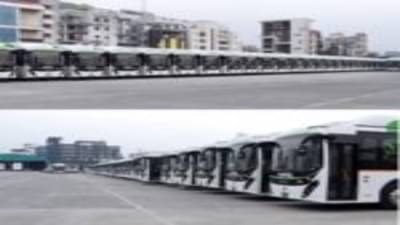 PM Modi in Pune: पुणेकरांच्या सेवेत 150 इलेक्ट्रिक बसेस दाखल, पंतप्रधान नरेंद्र मोदींच्या हस्ते ताफ्याचे लोकार्पण